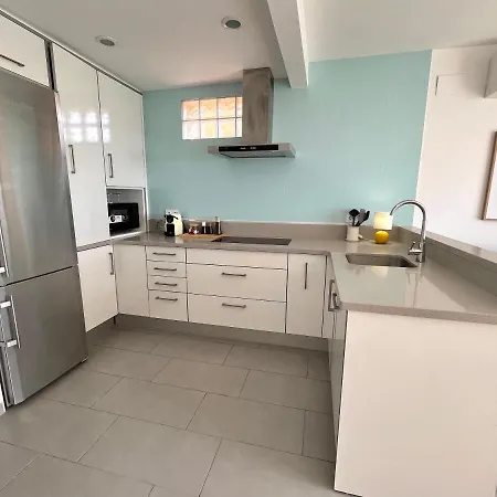 Inmejorables Vistas Al Mar, Boutique Apartment *